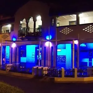 Hotel Mcguire's Cbd